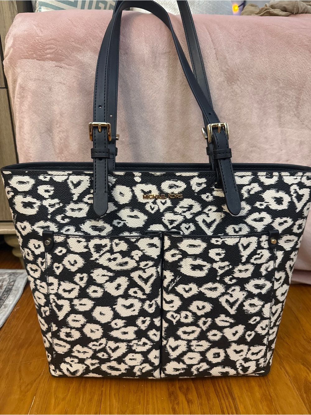 Michael Kors Jet Set Travel Medium Tote, Double Exterior Pockets, Used, Like New